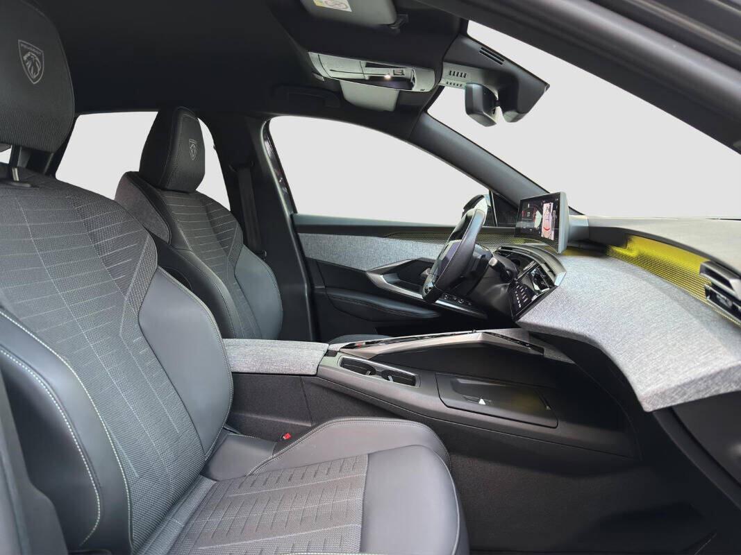 Peugeot 3008 1.2 hybrid 145cv GT automatica 2025