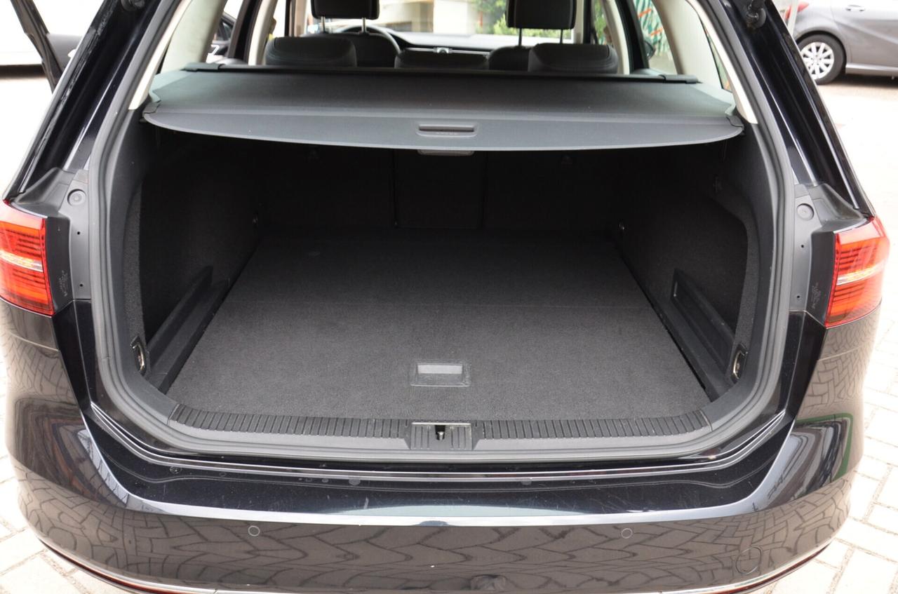 Volkswagen Passat Variant 2.0 TDI DSG Highline BlueMotion Technology