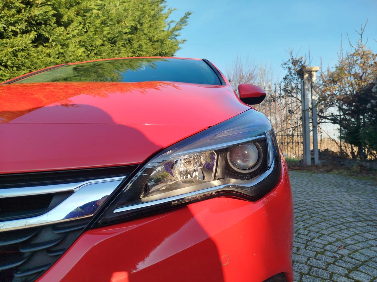 Opel Astra 1.6 BiTurbo OPC Line