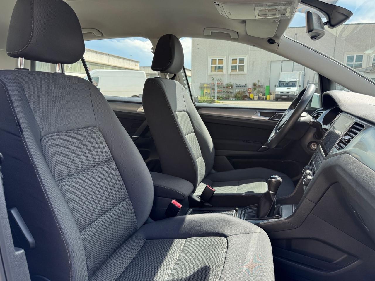 Volkswagen Golf Sportsvan 1.6 TDI 110CV Comfortline BlueMot.Tech.