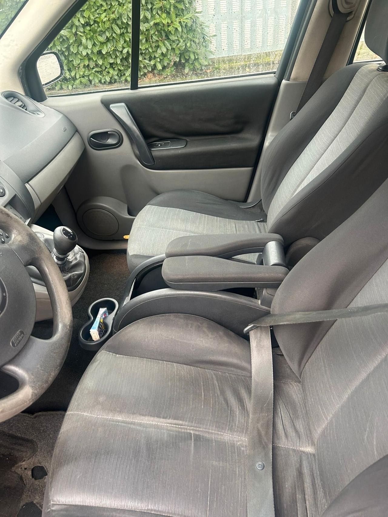 Renault Scenic Scénic 1.9 dCi/130CV Confort