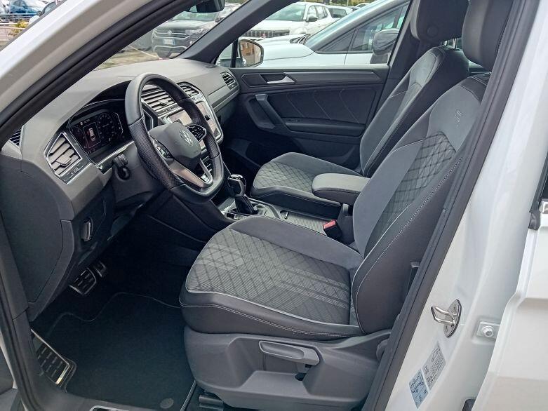 VOLKSWAGEN TIGUAN 2.0 TDI 150 CV SCR DSG R-LINE