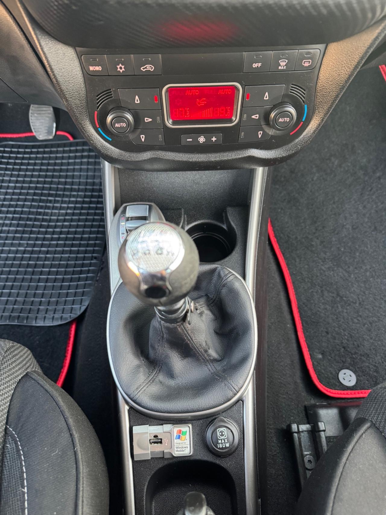 Alfa Romeo MiTo bluetooth frizione e cinghie nuove Neopatentati