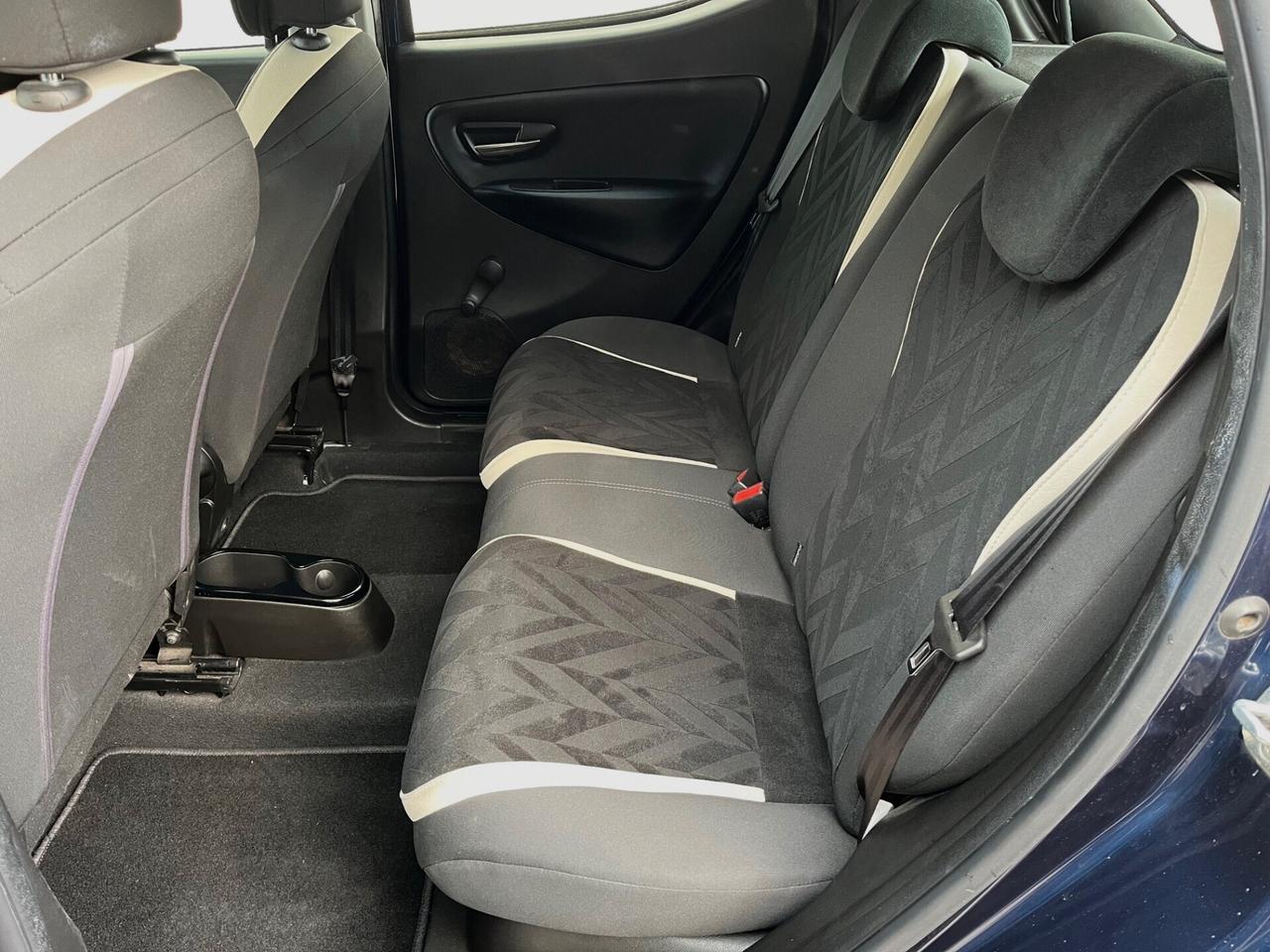 Lancia Ypsilon 1.2 69 CV 5 porte Gold