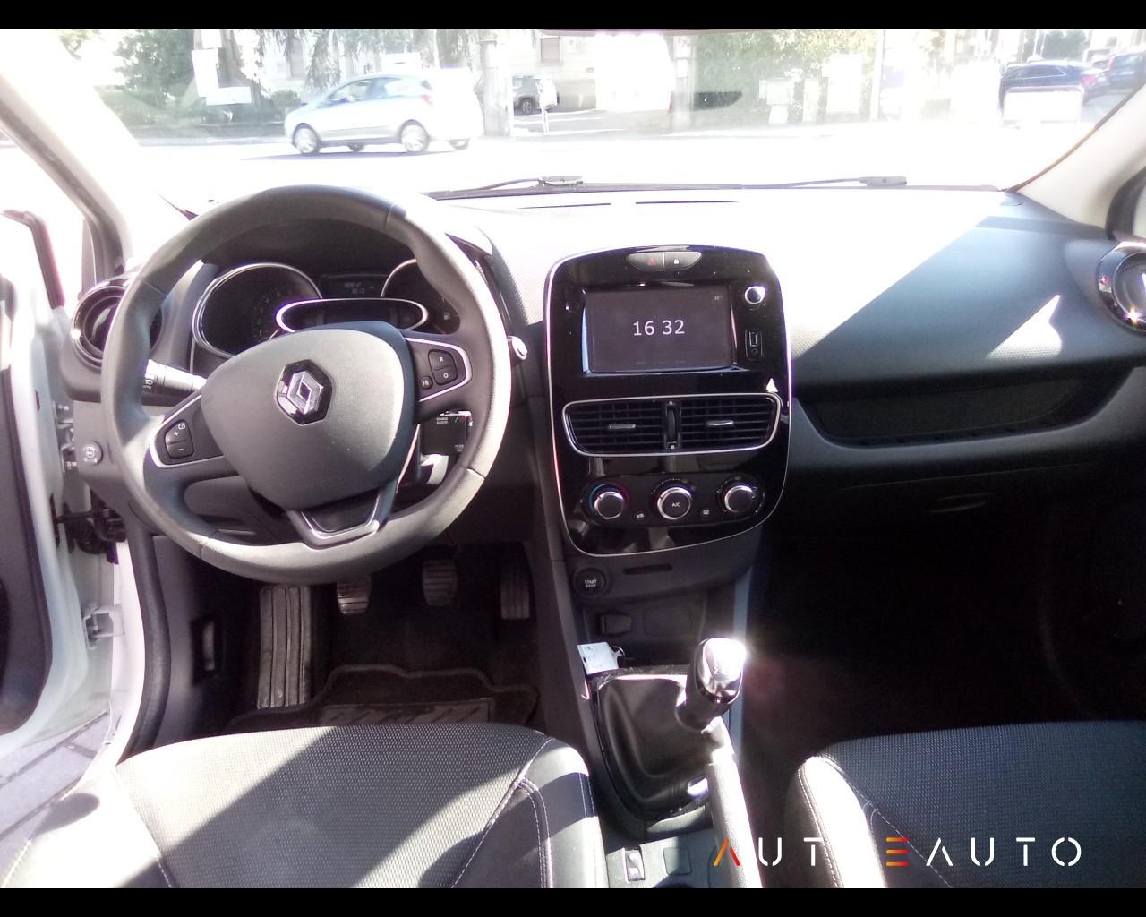 RENAULT CLIO 0.9 TCE ENERGY LIFE GPL 90CV