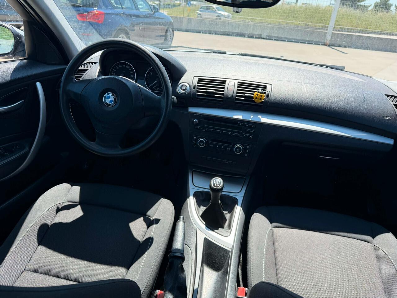 Bmw 116 116i cat 5 porte Futura/NEOPATENTATI