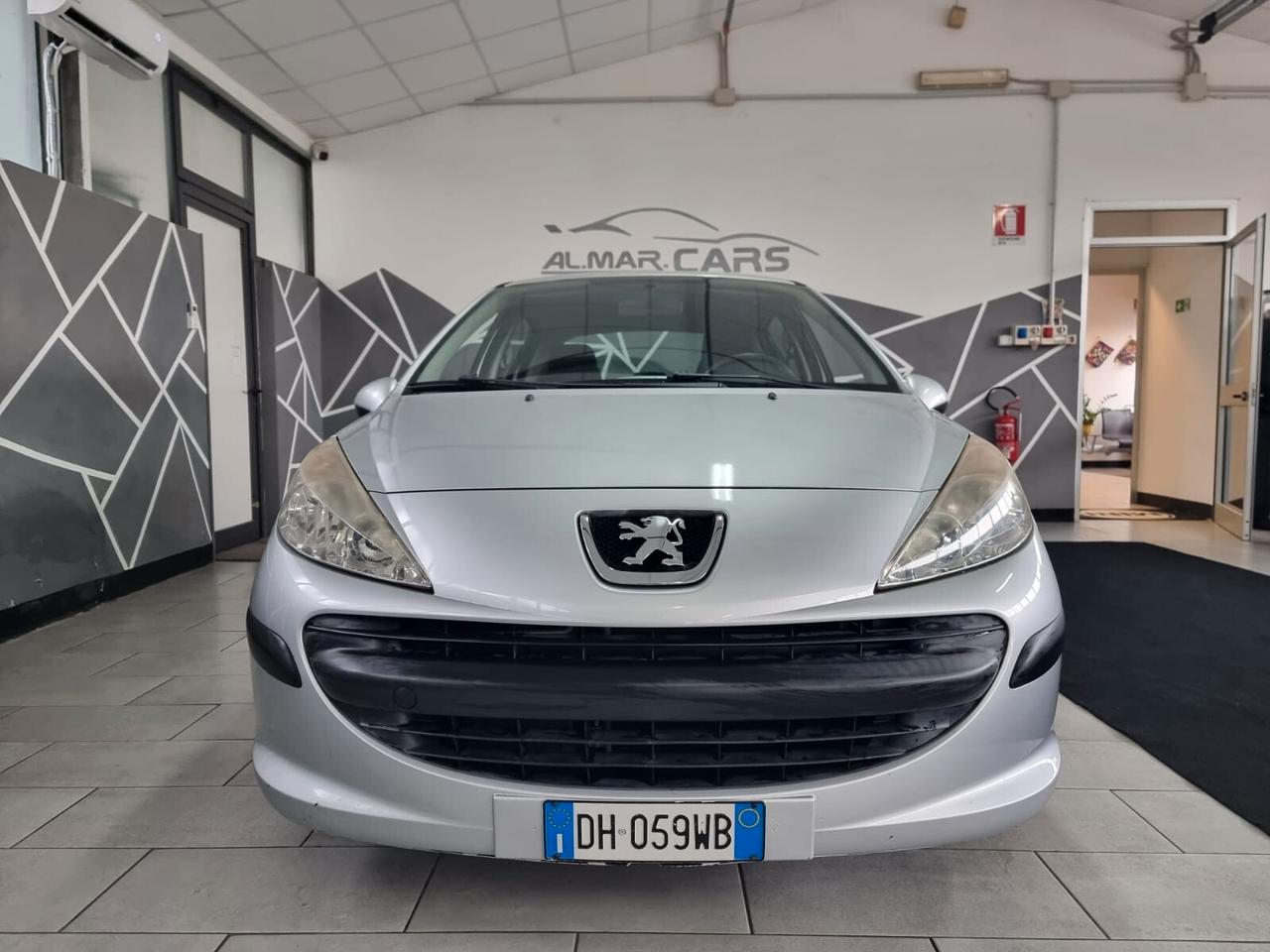Peugeot 207 1.4 8V 75CV 5p. ONE Line NEOPATENTATI