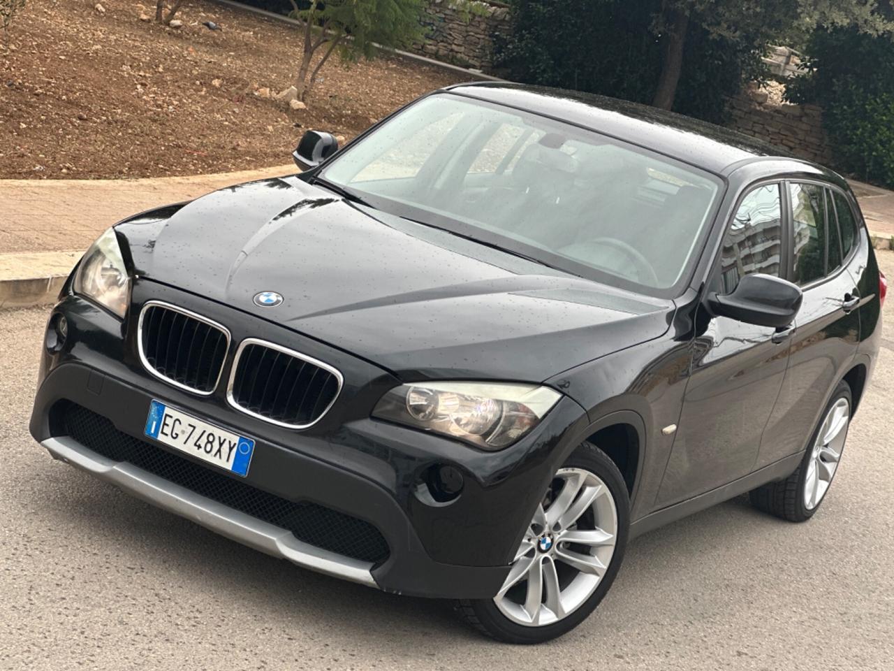 Bmw X1 2.0 xDRIVE 18d DIESEL 2011 - CAMBIO AUTOMATICO