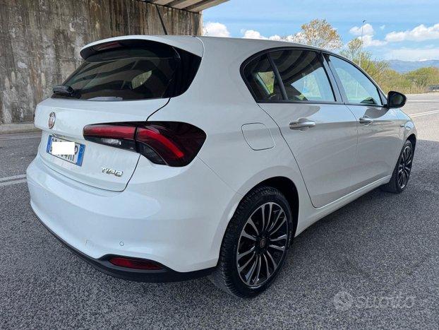 FIAT TIPO 1.6 MjT 130CV 5P BERLINA 2021 COCKPIT