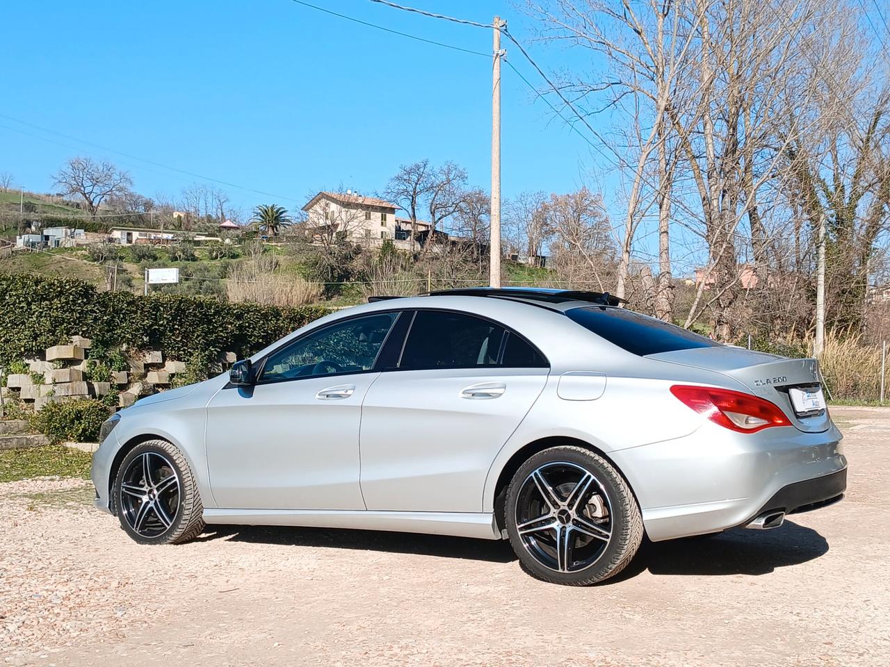 Mercedes-benz CLA 180 CLA 200 CDI Premium