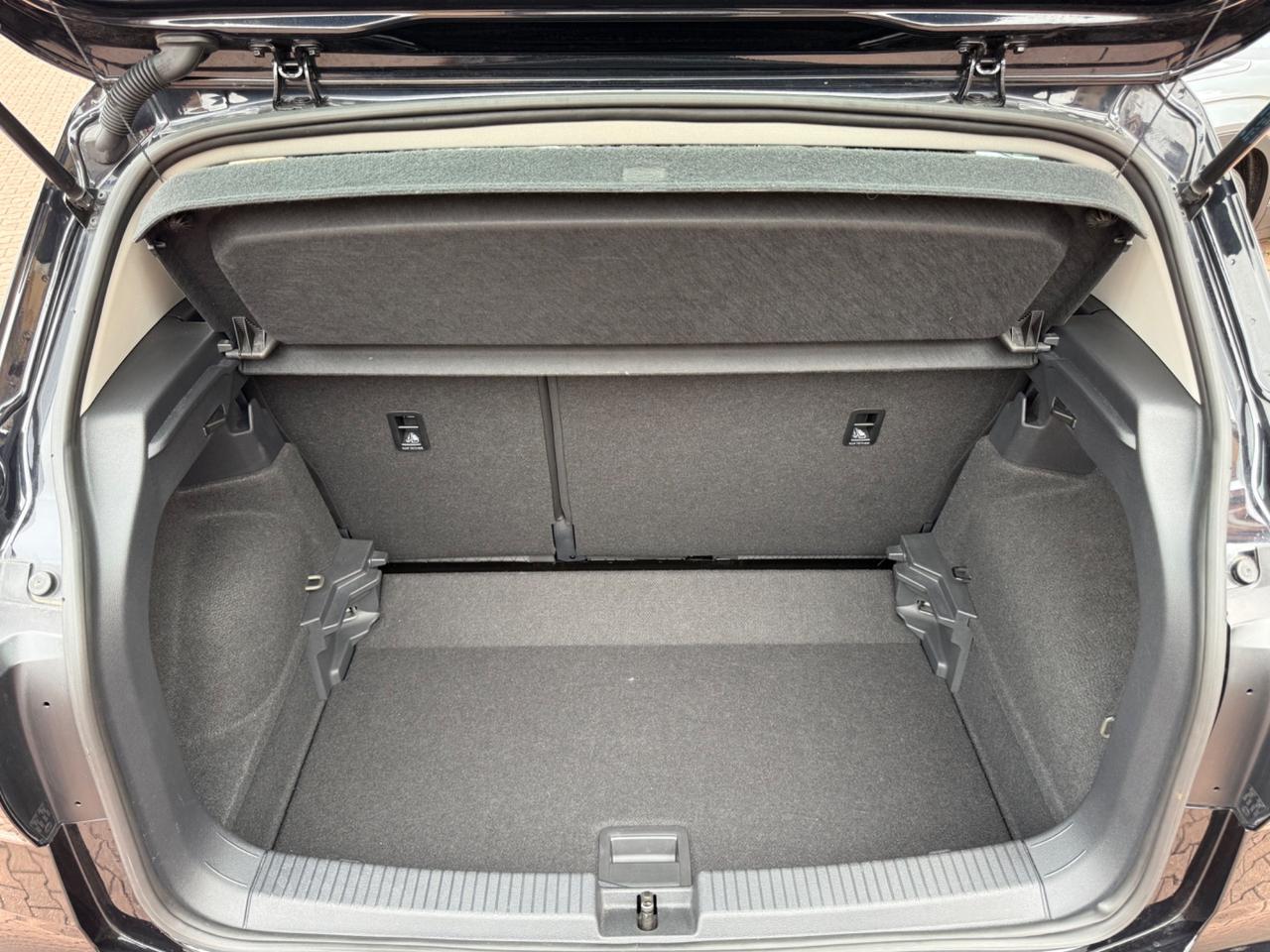 Volkswagen T-Cross 1.0 Tsi 110cv DSG PARI AL NUOVO!