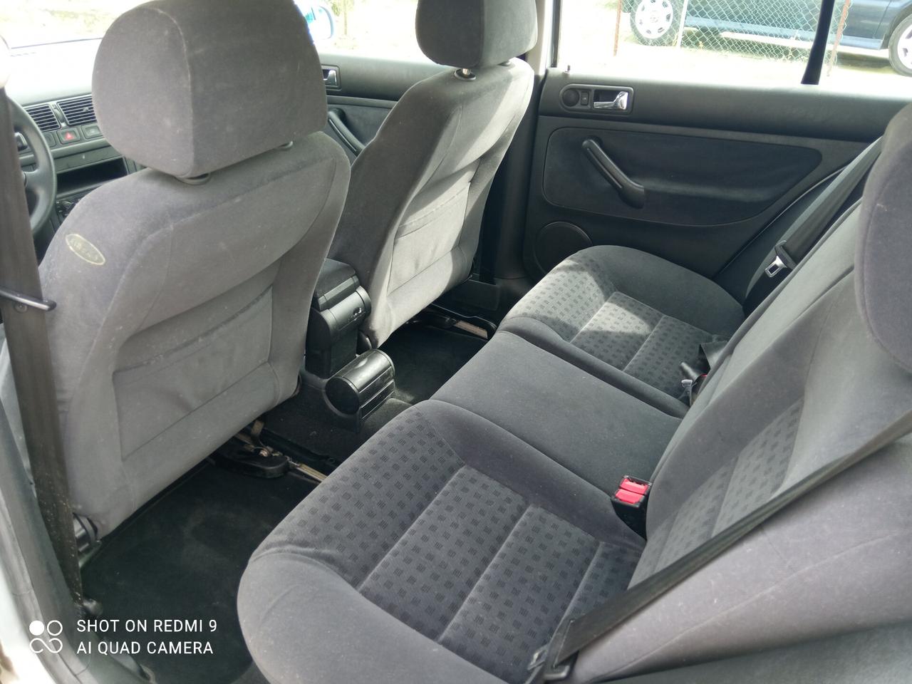 Volkswagen Golf 1.6 cat 5 porte 102cv