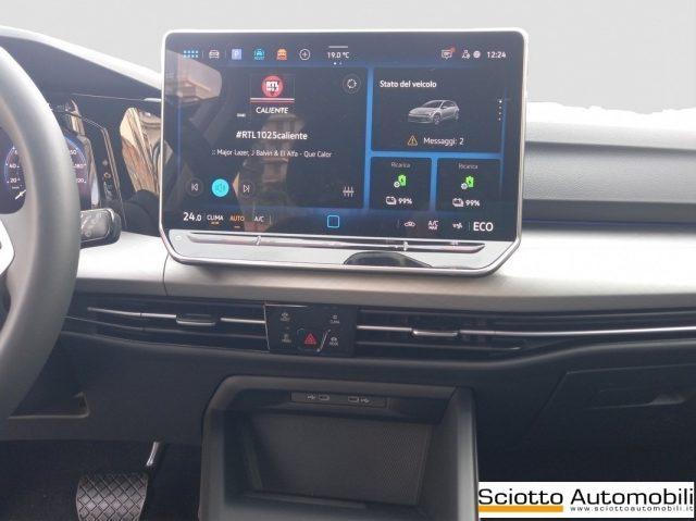 VOLKSWAGEN Golf 1.5 TSI eHybrid DSG Life