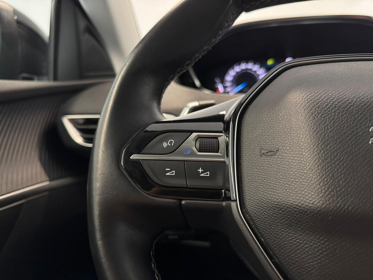 Peugeot 5008 BlueHDi 130 S&S EAT8 Allure