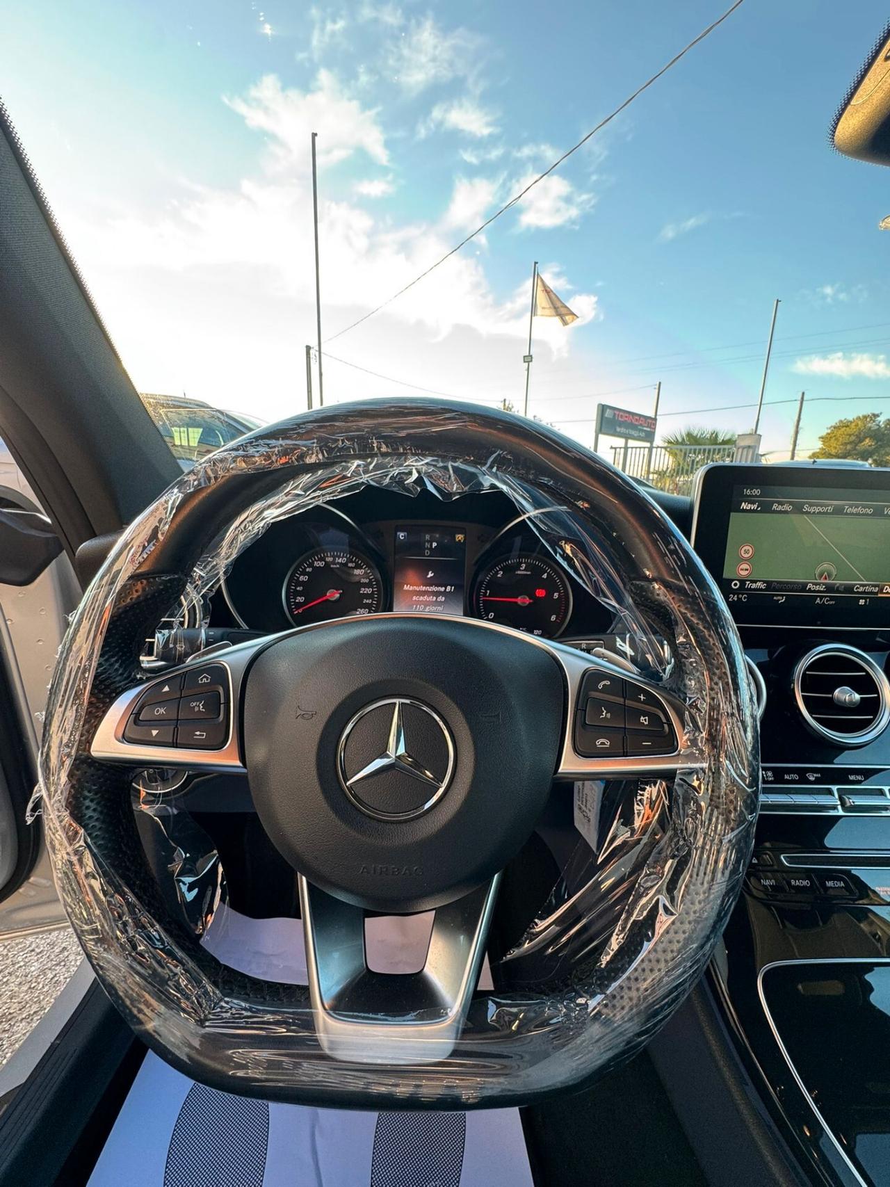 Mercedes-benz C 220 d Auto 4Matic Coupé Premium