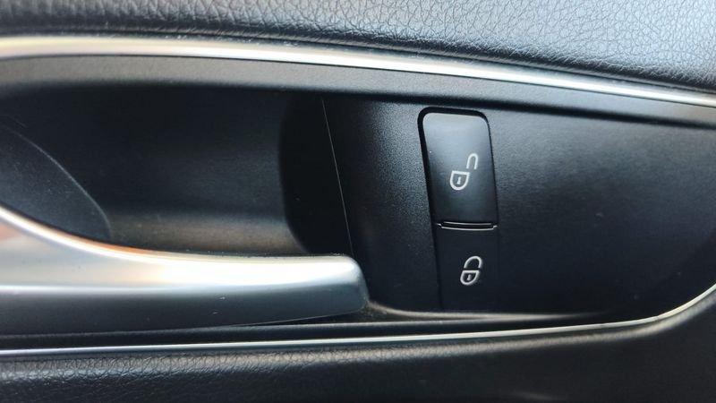 Mercedes-Benz GLA GLA 200 d Automatic Business