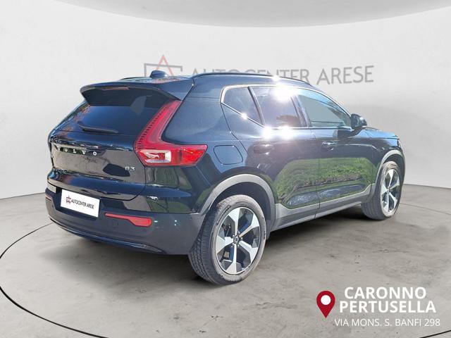 VOLVO XC40 B3 automatico Ultimate Dark