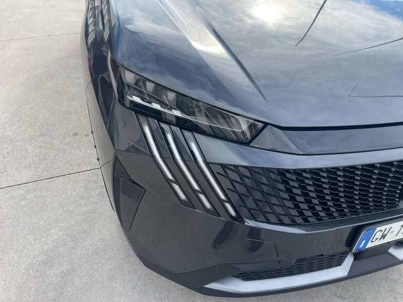 Peugeot 3008 III 2024 1.2 hybrid GT 145cv e-dcs6