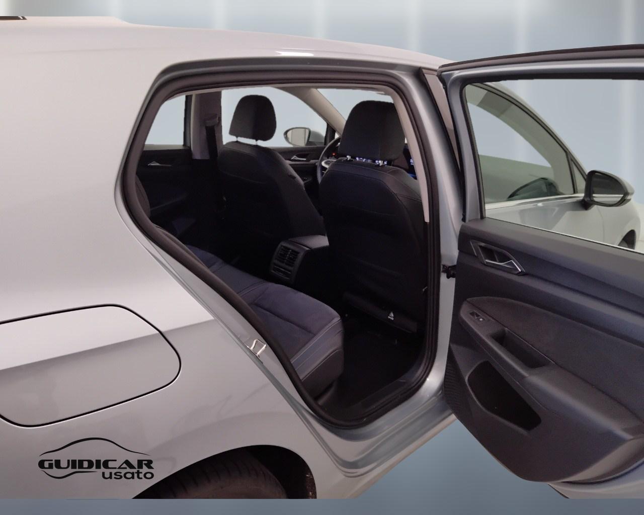 VOLKSWAGEN Golf VIII 2024 - Golf 2.0 tdi Style 150cv dsg