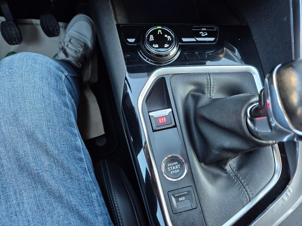 Peugeot 3008 BLUEHDi 130CV ALLURE