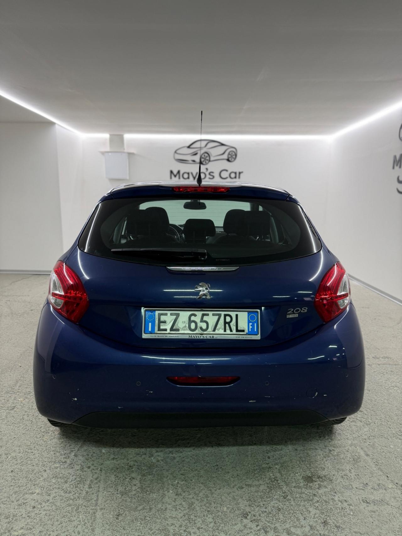 PEUGEOT 208 (anno 2015)