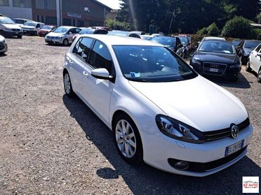 VOLKSWAGEN - Golf 1.6 tdi Highline 5p