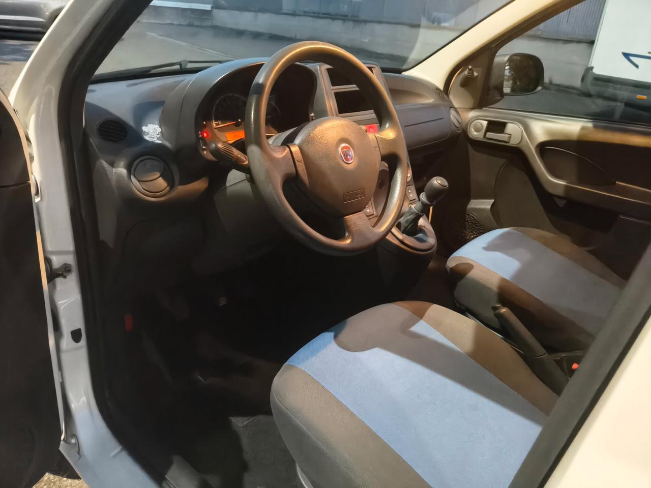Fiat Panda 1.2 del 2911 SOLO 126.000 KM