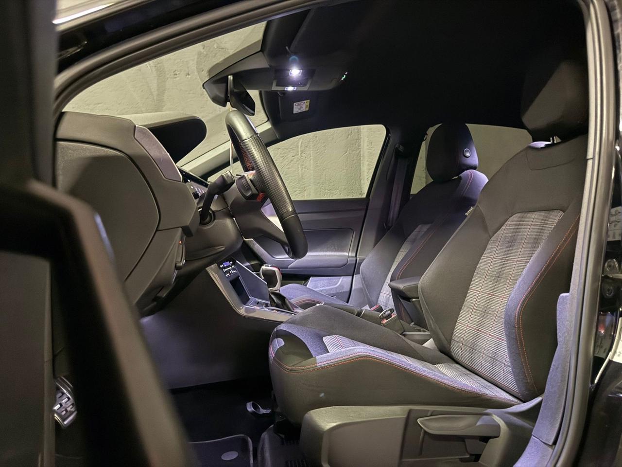 Volkswagen Polo 2.0 TSI DSG GTI PERMUTABILE