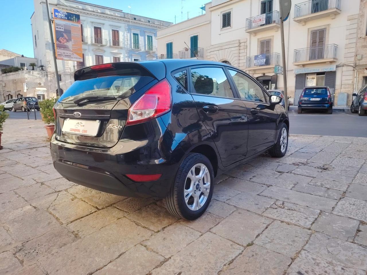 Ford Fiesta 1.4 5 porte Bz.- GPL Business
