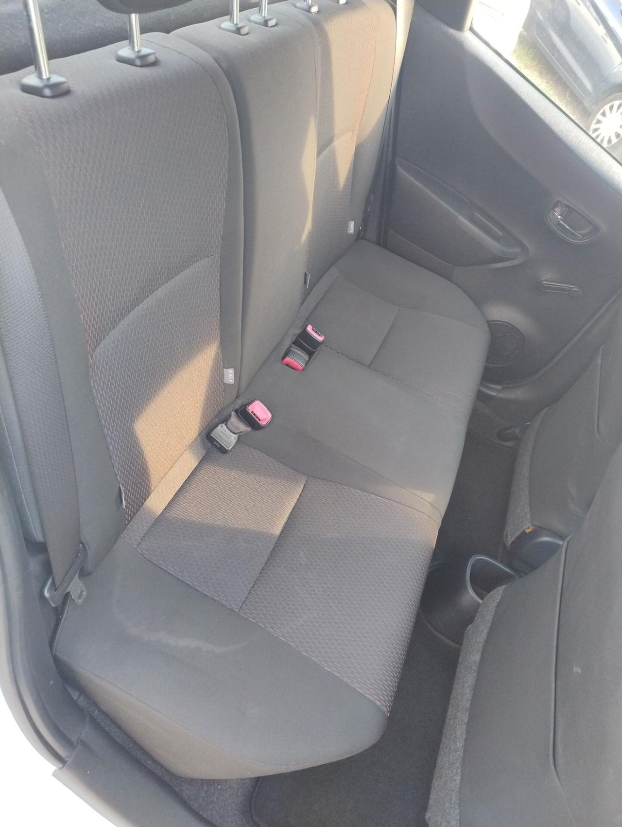 Toyota Yaris 1.3 5 porte Lounge