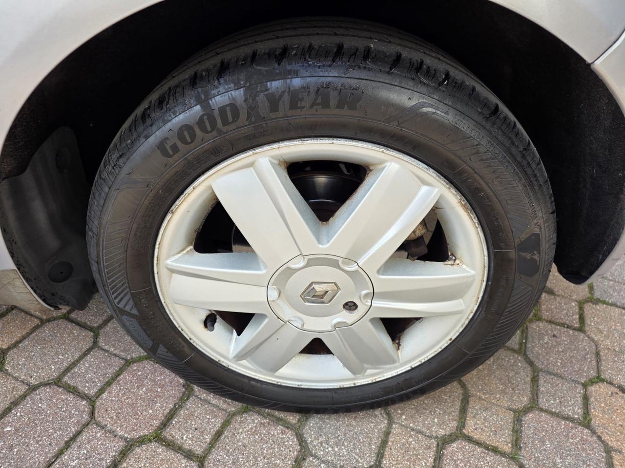 Renault Scenic 1.6 Benzina