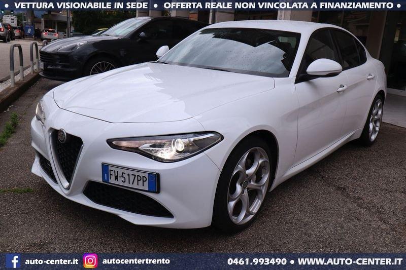 Alfa Romeo Giulia 2.2 Turbo Diesel AT8 160CV Super
