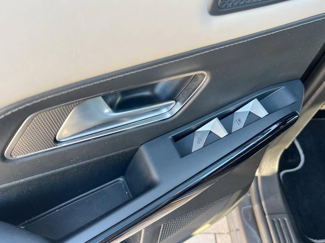 DS DS 7 1.5 bluehdi Esprit de Voyage 130cv auto