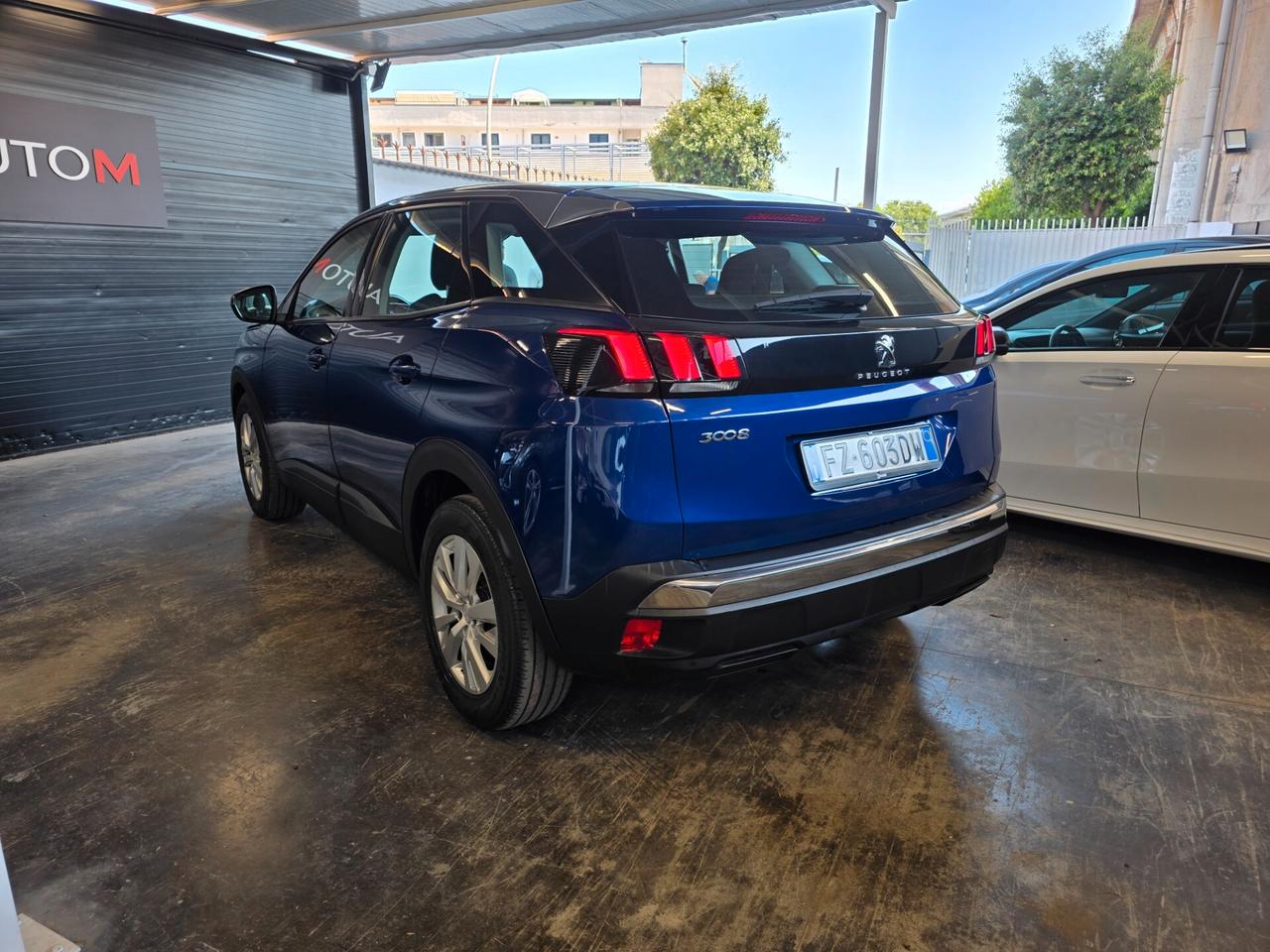 Peugeot 3008 1.5 BlueHDi 130 S&S EAT8 Business