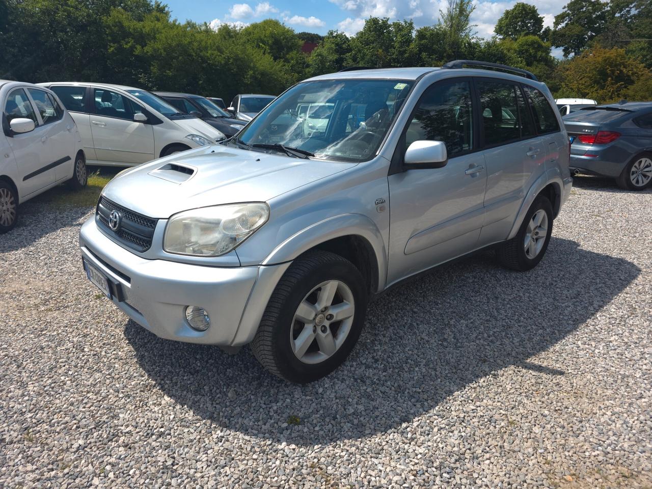 Toyota RAV 4 RAV4 2.0 Tdi D-4D cat 5 porte Sol