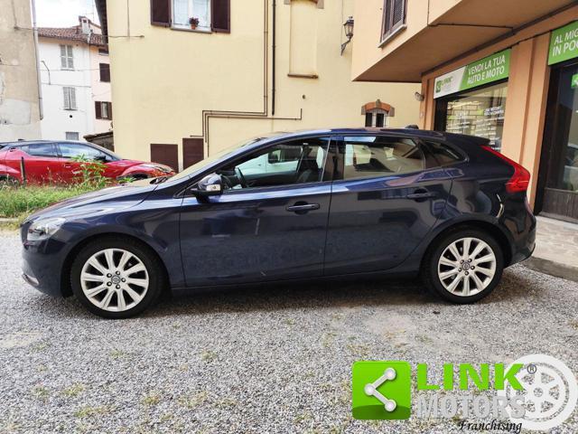 VOLVO V40 D2 1.6 Momentum GARANZIA INCLUSA