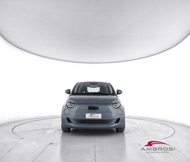 FIAT 500 e Icon Berlina 42 kWh