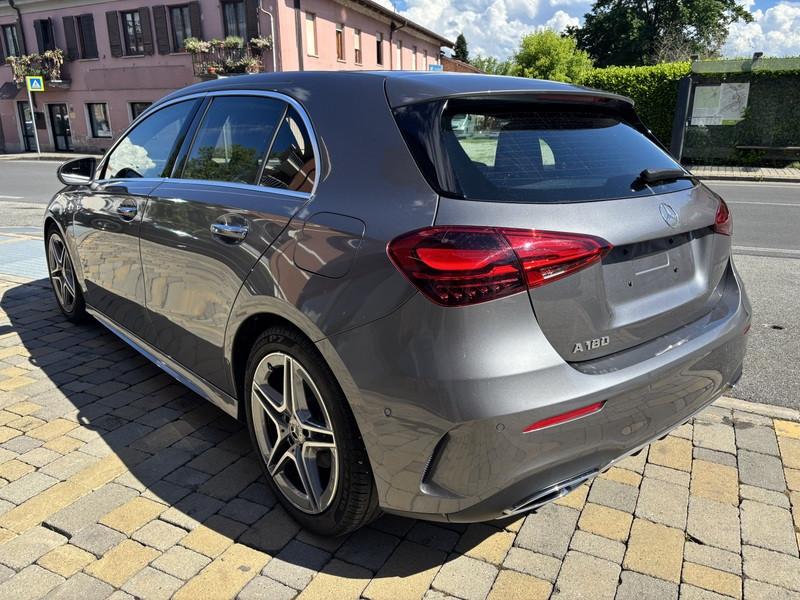 Mercedes A 180 AMG Line Premium DCT LED-NAVI-18"