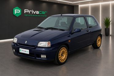 RENAULT Clio 1.8i 16V cat