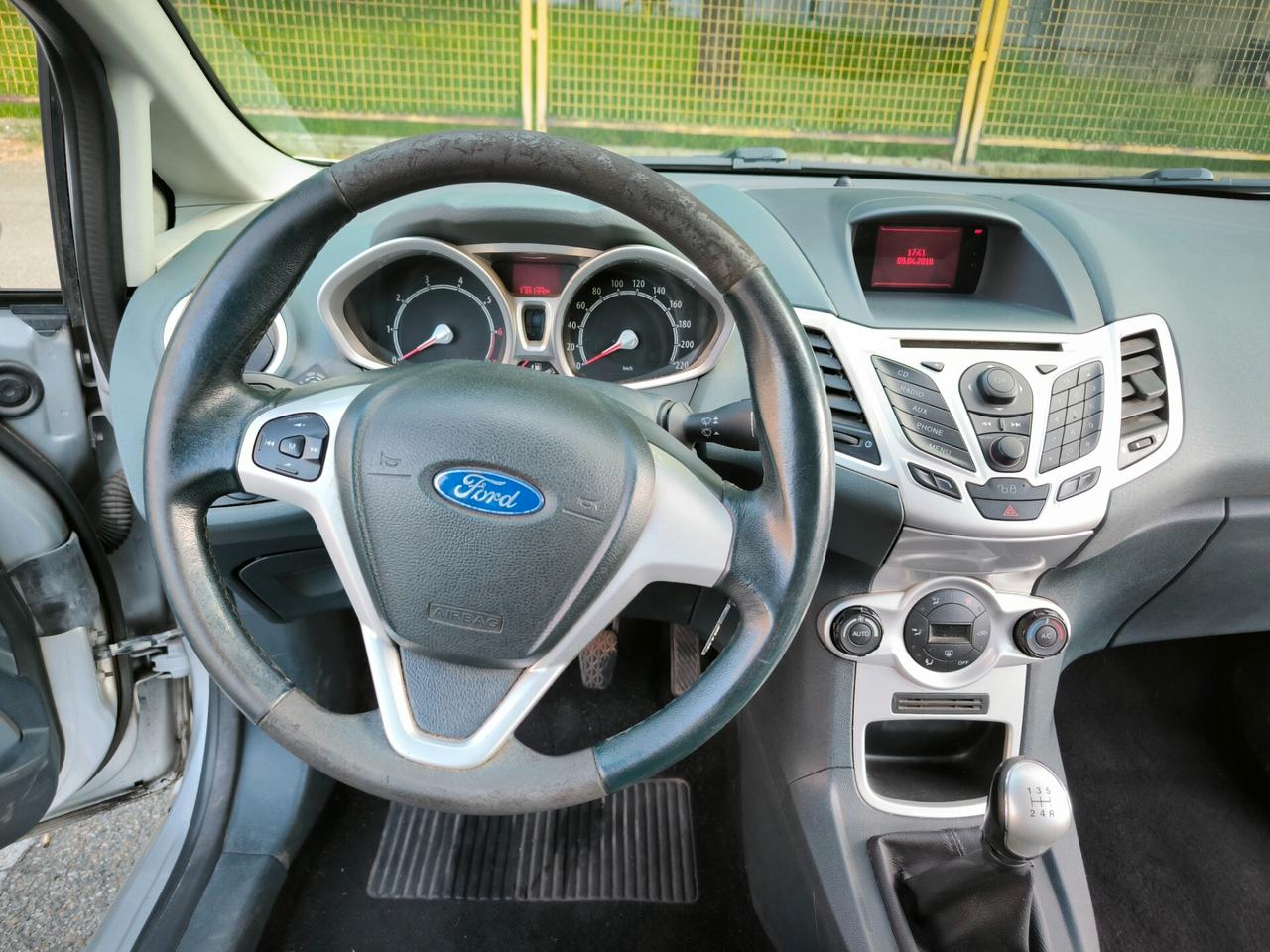 Ford Fiesta 1.2 82CV 3P Titanium