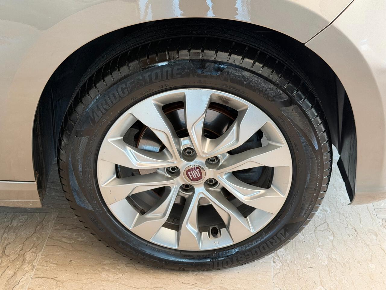 Fiat Tipo 1.6 M.JET 120 cv. 5 porte BUSINESS (Nav)