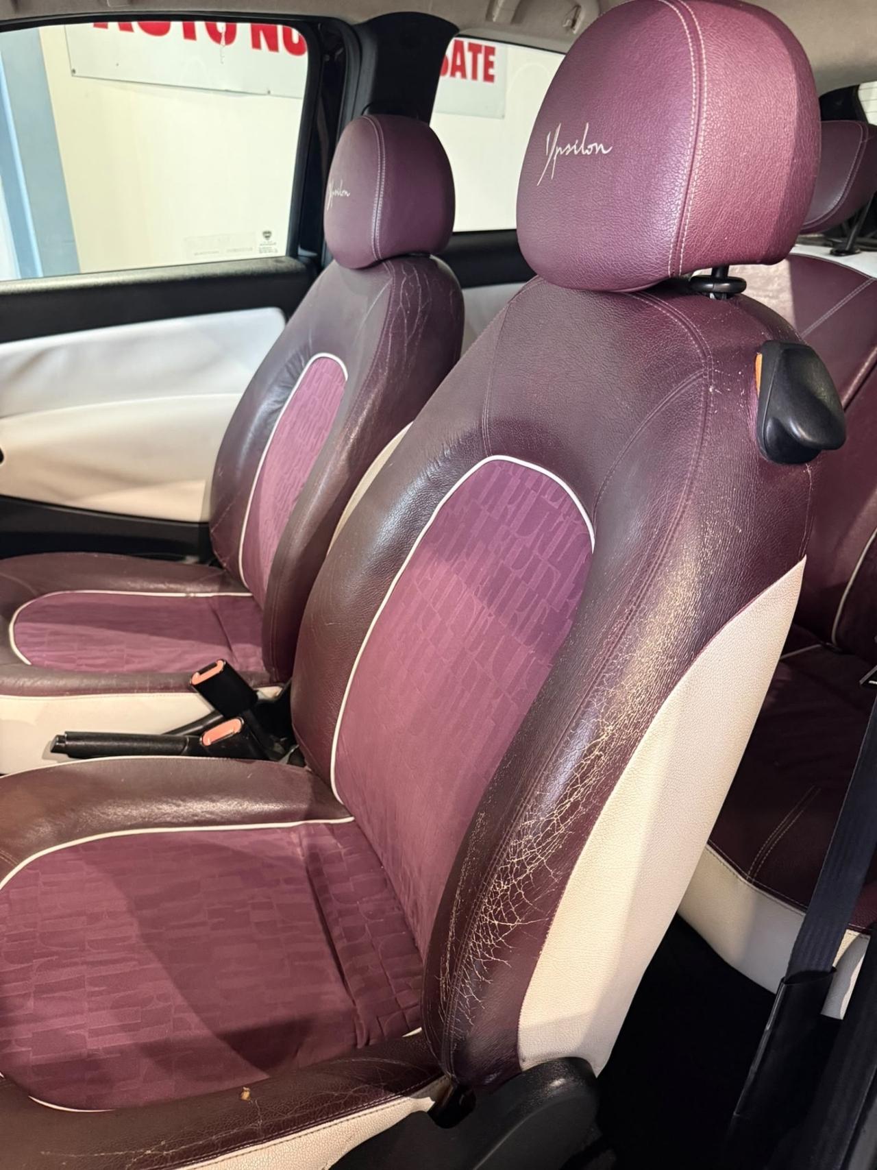 Lancia Ypsilon 1.3 MJT -NEOPATENTATI