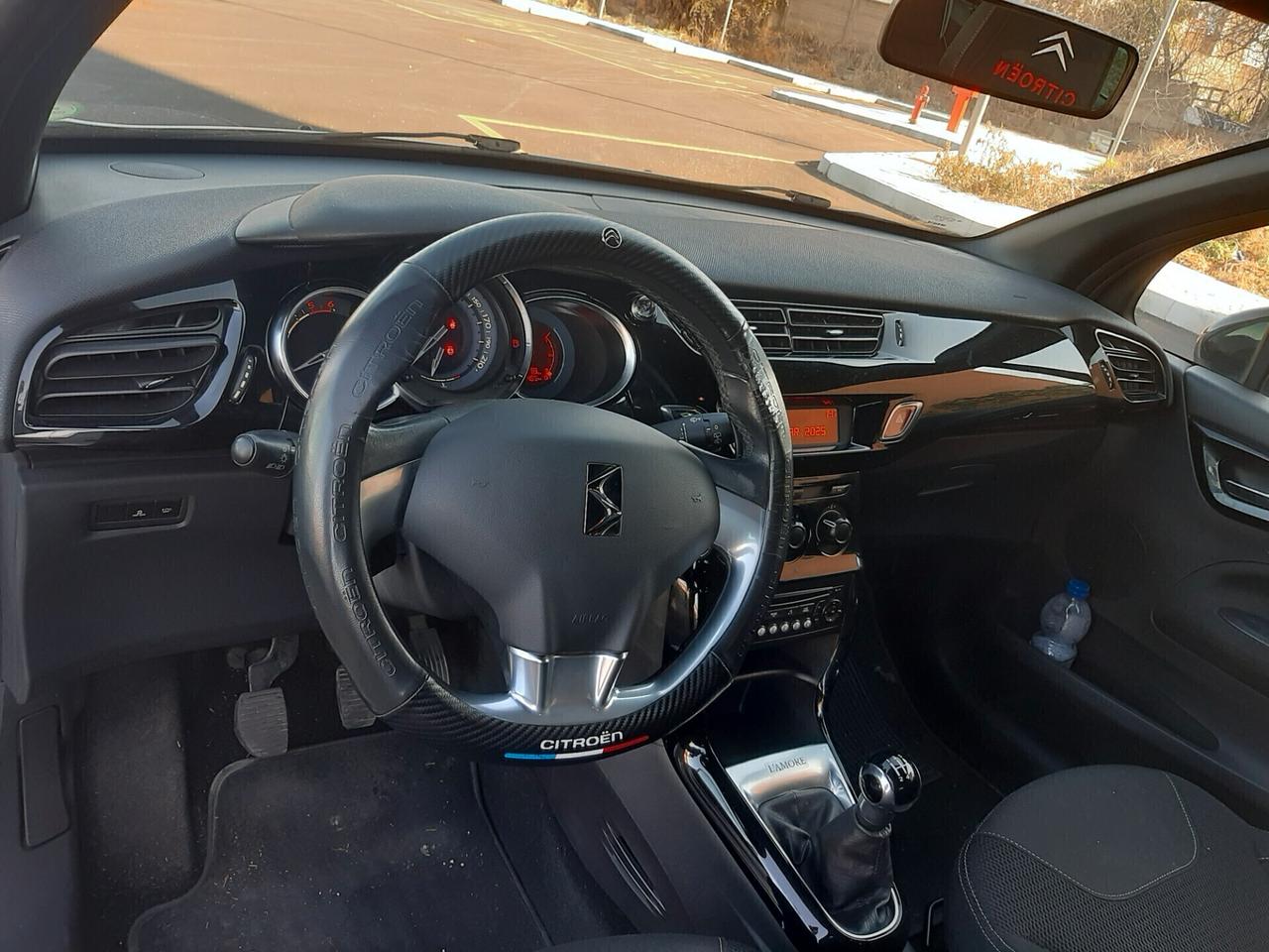 Ds DS3 DS 3 1.6 e-HDi 90 airdream Just Black ADATTA A NEOPATENTATI