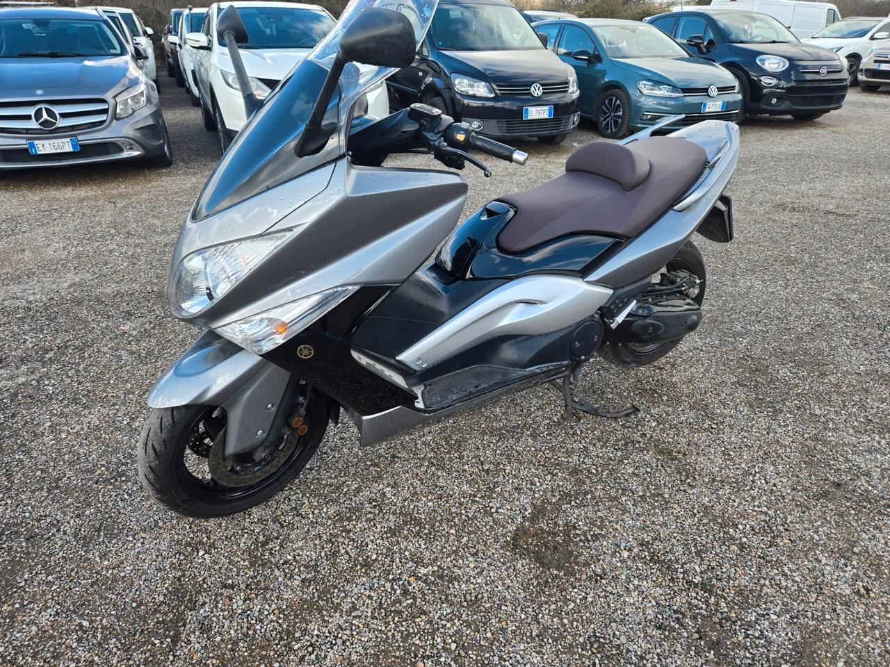 Yamaha tmax