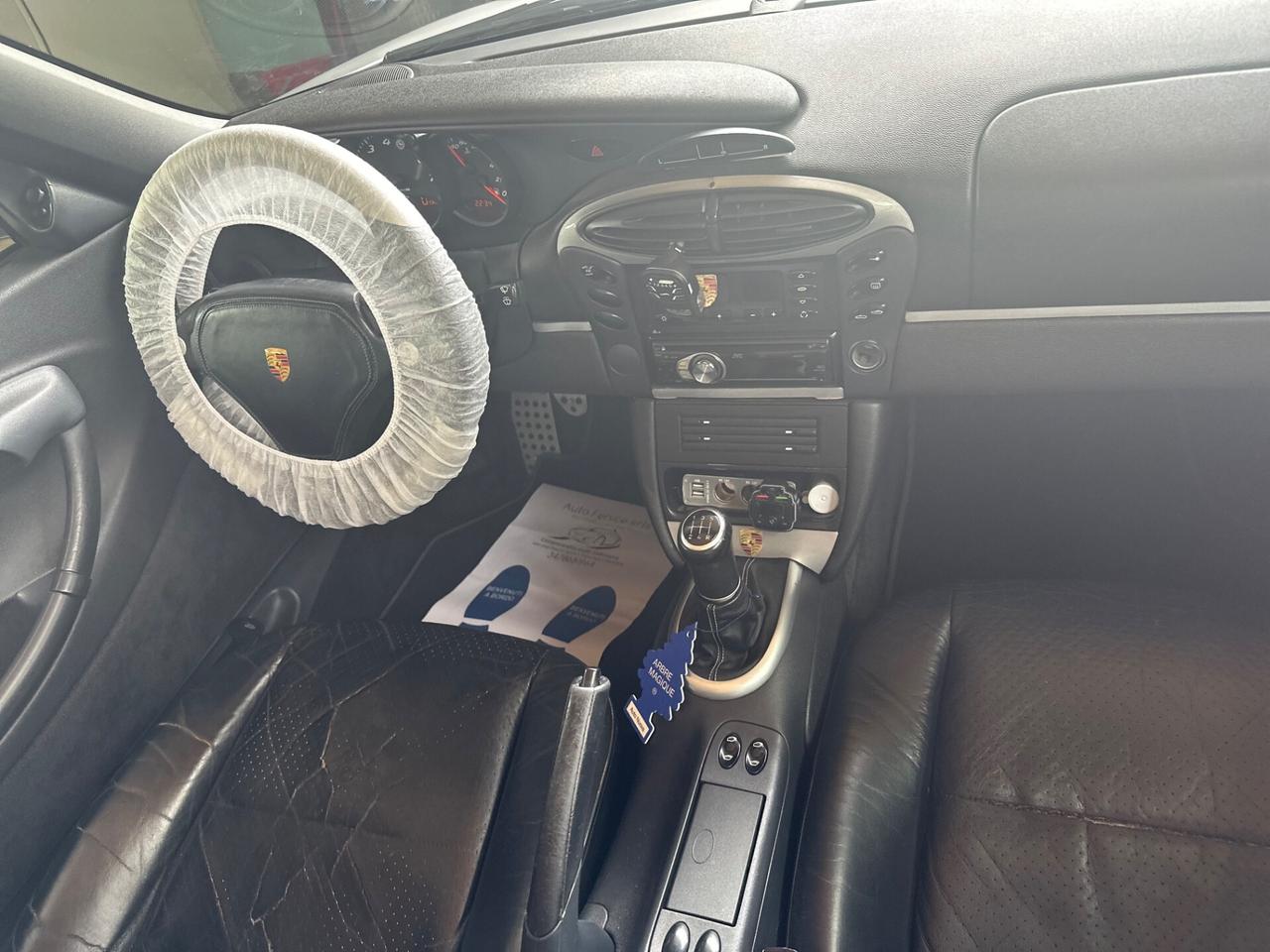 Porsche Boxster 2.5i 24V cat
