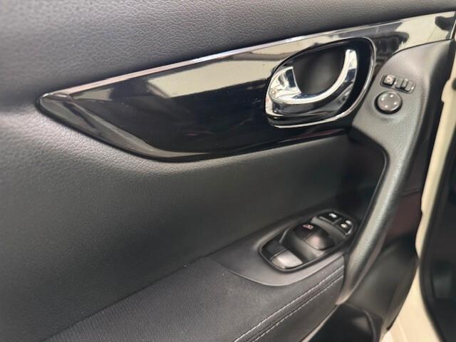 Nissan Qashqai 1.5 dCi N-Connecta/ 2016/ Pronta consegna