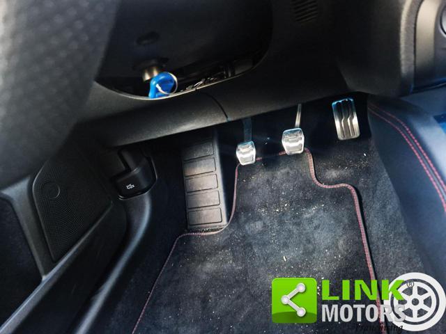 FORD Focus 1.0 EcoBoost Hybrid UNICO PROPR.125 CV 5p. ST-Line