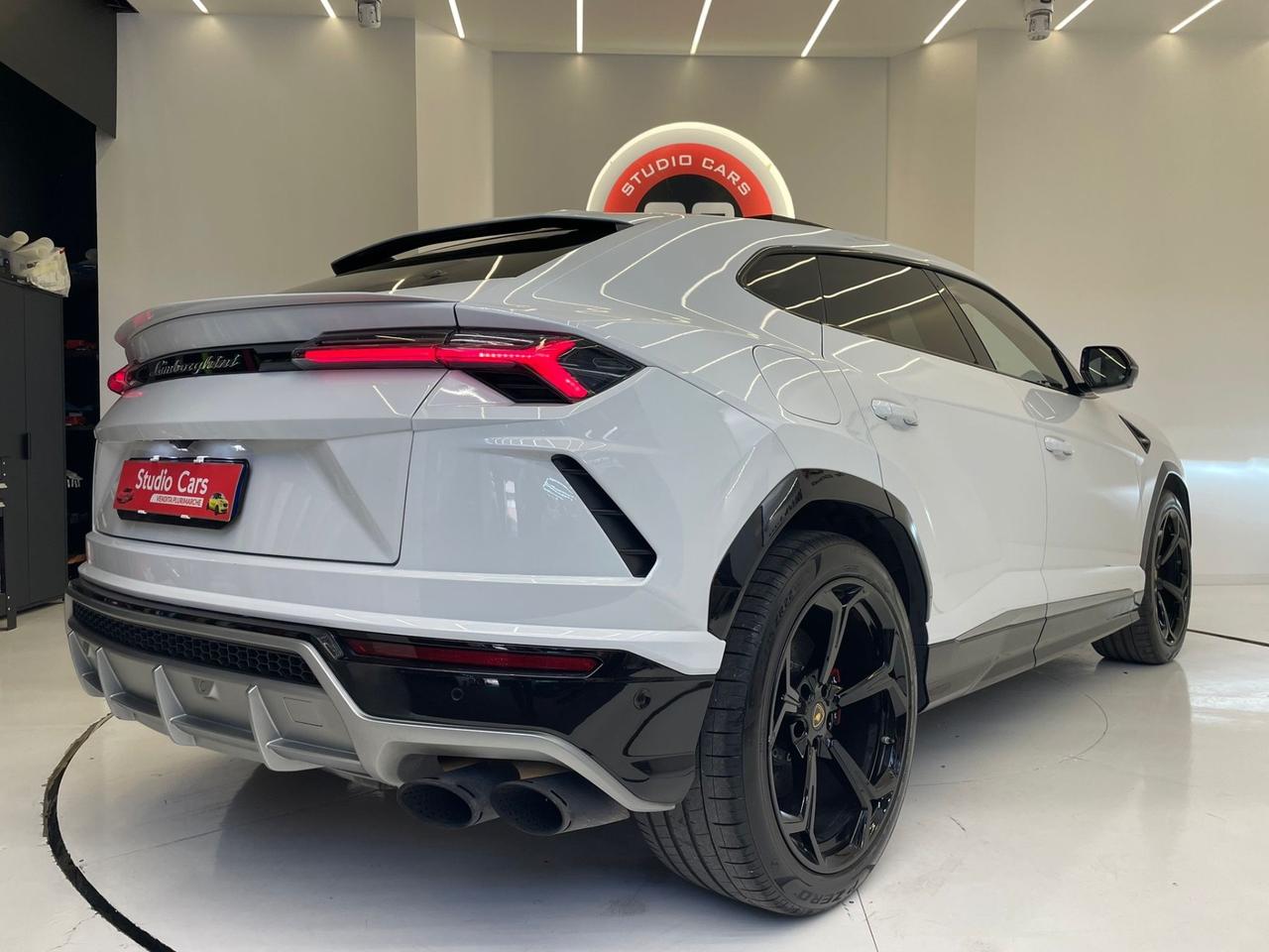 Lamborghini Urus 4.0 V8 auto*Tetto*360*Bang&Olufsen