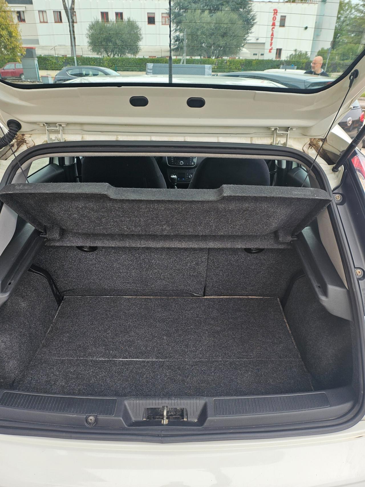 Fiat Punto 1.4 8V 3 porte Natural Power Lounge