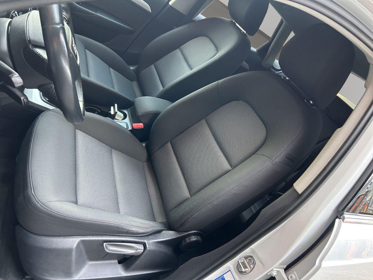 AUDI - Q3 - 2.0 TDI 120 CV Sport NAVI